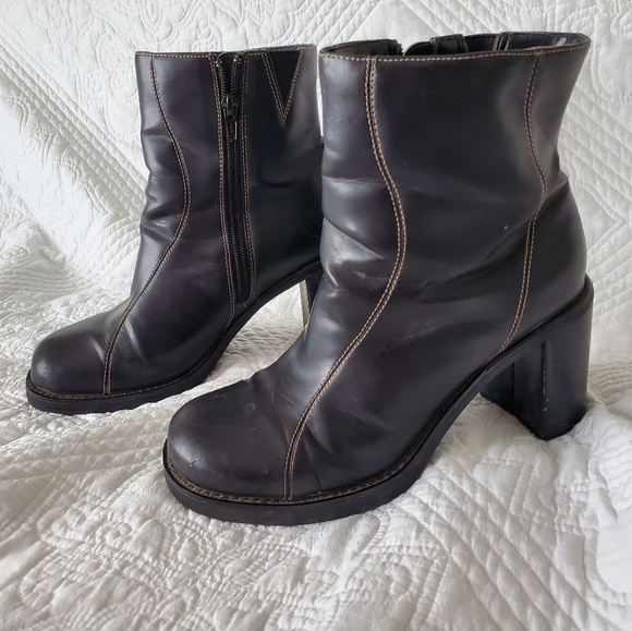 Lower East Side Alkle Boot - Picture 2 of 5